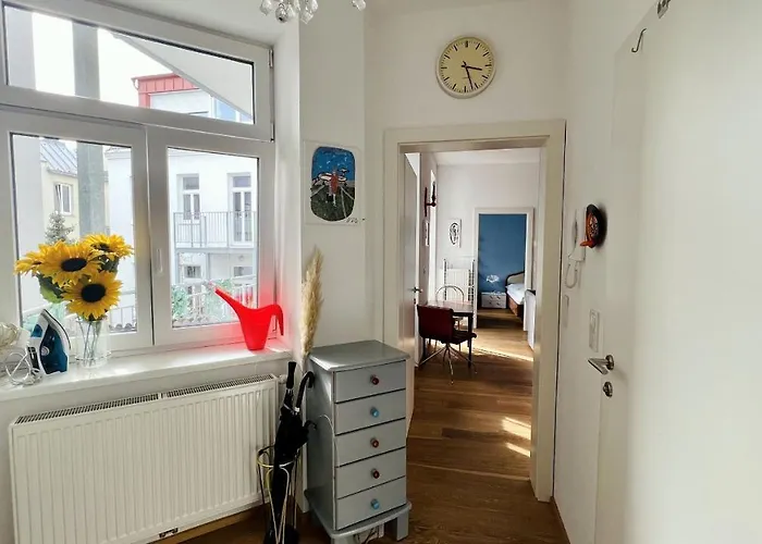 Apartment Cozy Retreat With Large Balcony Near Schoenbrunn Vienna